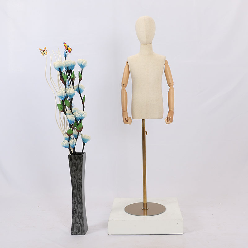 儿童金色圆盘 金色头