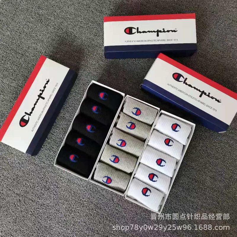 New Boxed Crown C Logo Socks for Men and Women, Student Trendy Brand Flat Sports Socks, Mid-Tube Cotton Socks, One-Piece Drop Shipping New Boxed Crown C Logo Socks for Men and Women, Student Trendy Brand Flat Sports Socks, Mid-Tube Cotton Socks, One-Piece Drop Shipping