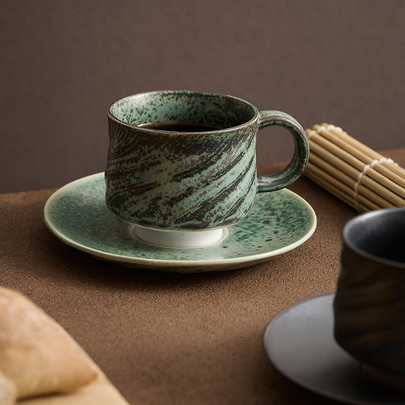 Ins sombra taza de café pequeña taza de cerámica exquisita set de taza de arte japonesa retrógrada hecha a mano taza de té de la tarde