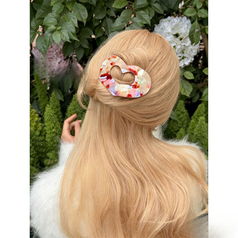 Korean Sweet Girl Pink Textured Heart-Shaped Hair Clip Acetate Hairpin That Doesn'T Hurt the Hair, Hair Accessory for Women