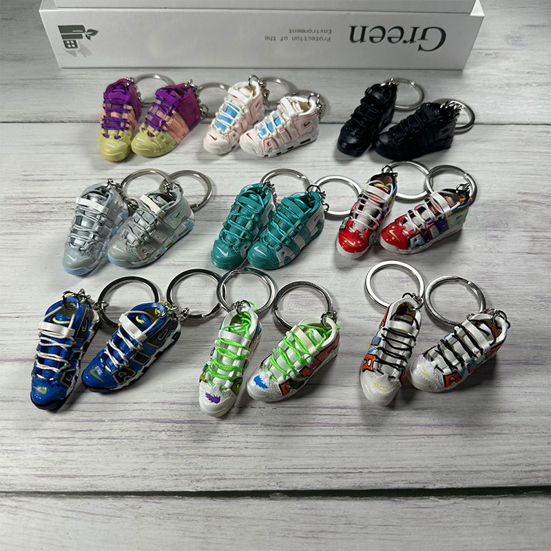 Pippen Shoe Mold Keychain Car Keychain Hanging Jewelry Bag Jewelry aj Basketball Shoes Pendant in stock Wholesale