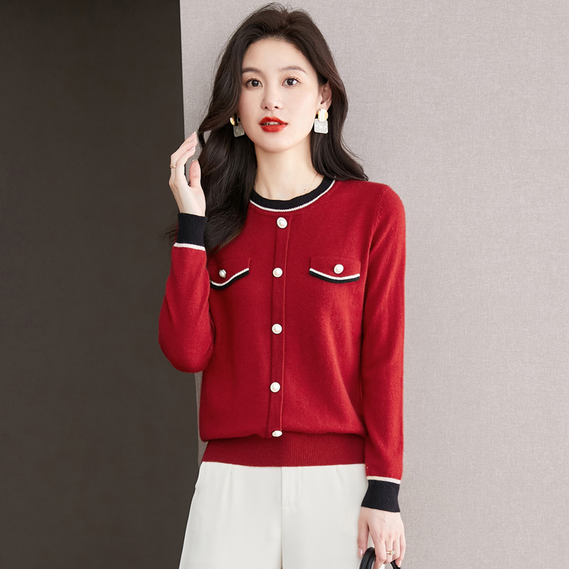 Knitted autumn thin woolen demi-season sweater