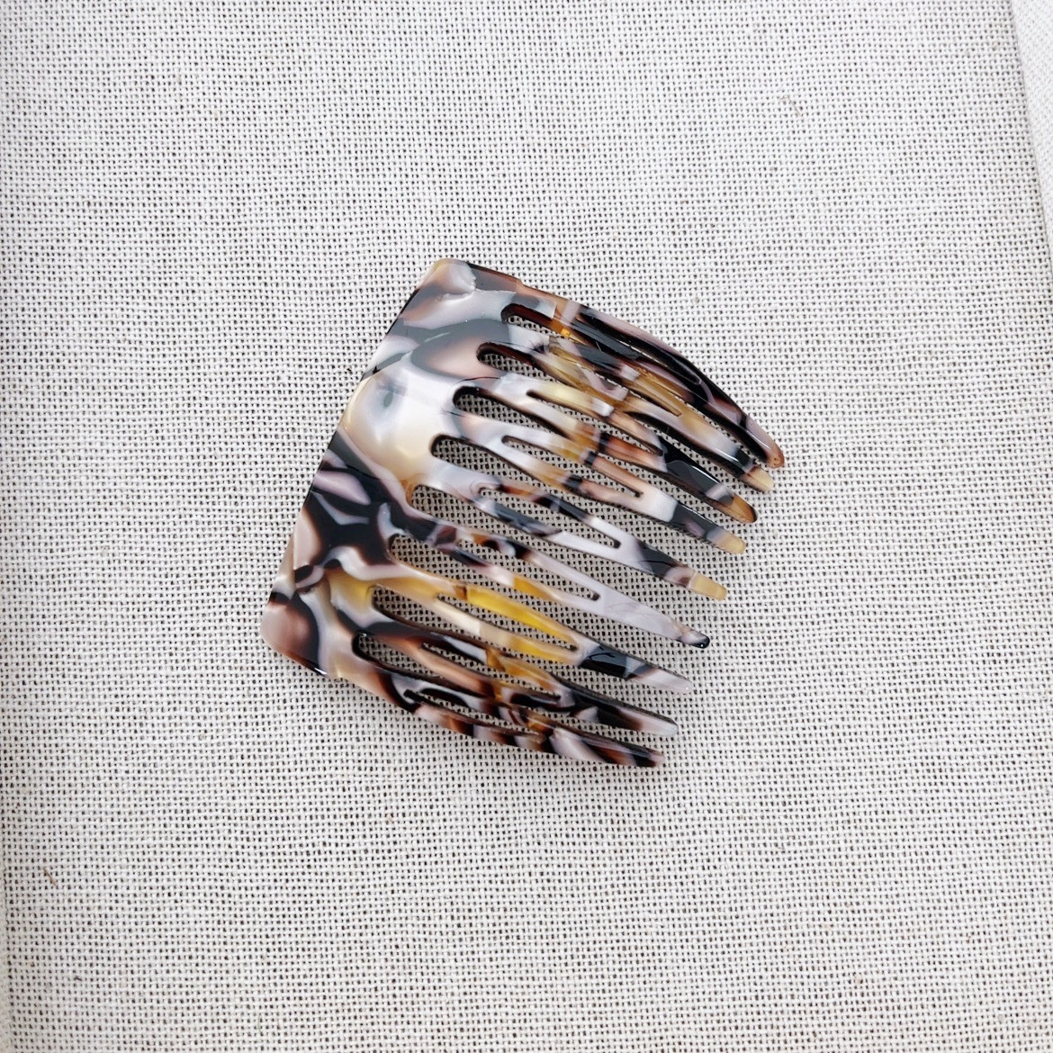 插梳beauty_1735356158182