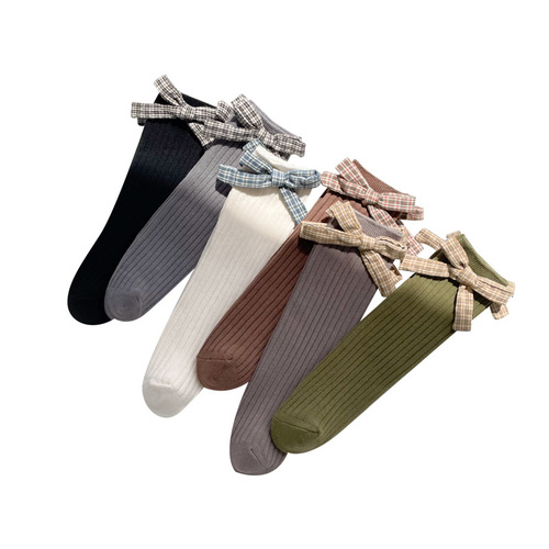 Autumn and winter new Japanese solid color girls' pile socks ins trend plaid mid-calf socks bow calf socks
