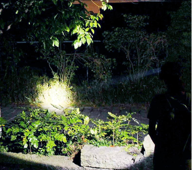 Nuevo faro de inducción con tres luces LED para exteriores, para pesca nocturna, multifuncional, con carga tipo C._voghion.com