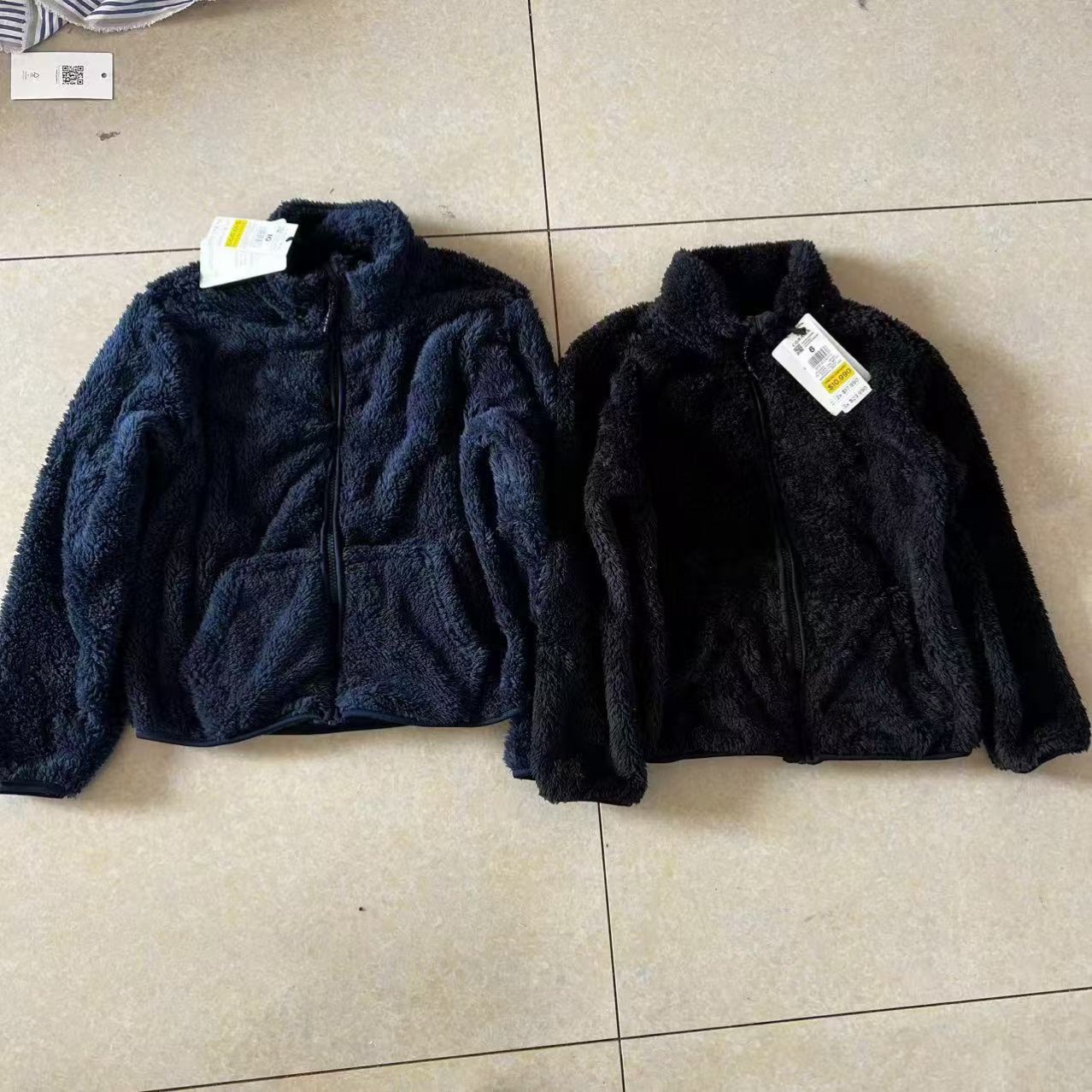 Nuevo otoño y invierno exportación de chaqueta de terciopelo de coral para niños y niñas, chaqueta de cremallera caliente para niños mayores