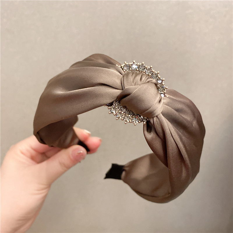 Vintage Style Solid Color Knot Cloth Rhinestone Hair Band 1 Piece display picture 2