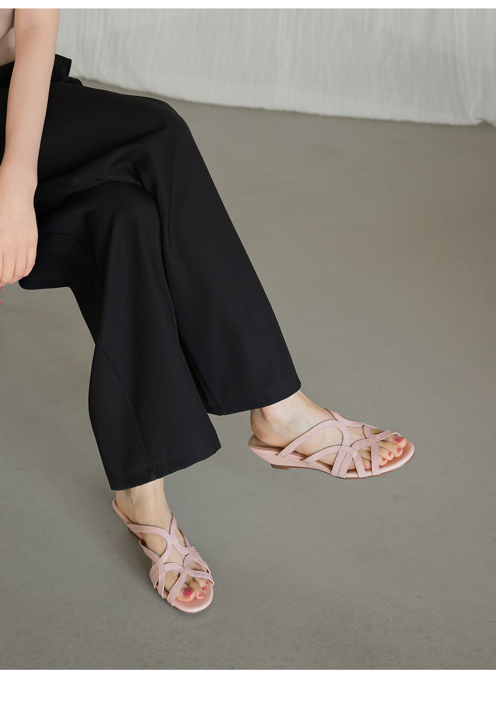 Dép sandal nữ quai chữ V da bò thật, gót thấp 4 cm, hở ngón, phong cách thời trang dạo phố — Hồng nhạt chi tiết 16