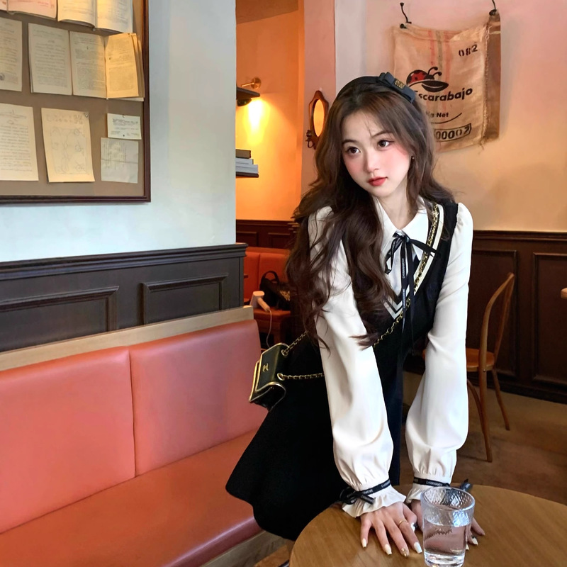 Q Women's Windsor Academy/Fake Two-Piece Shirt Slimming Long-Sleeve Black Dress for Petite Women Early Autumn 2025