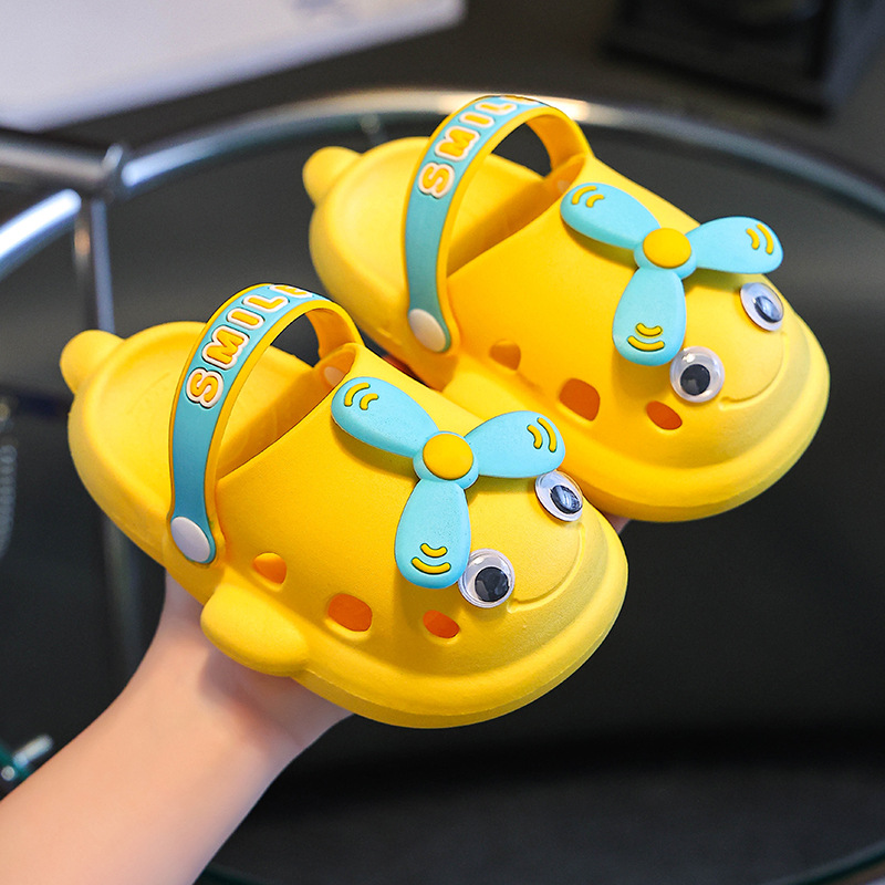 Baby Beach Slippers, Cute Kidsren's Boys' Summer Outer Wear, Non-Slip Home Non-Slip Soft Bottom Girls' Clogs