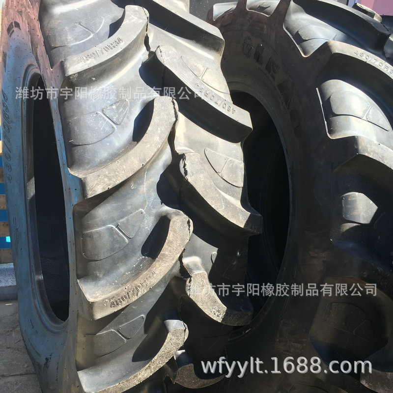人字形农用钢丝胎 480/70R34     大马力拖拉机轮胎