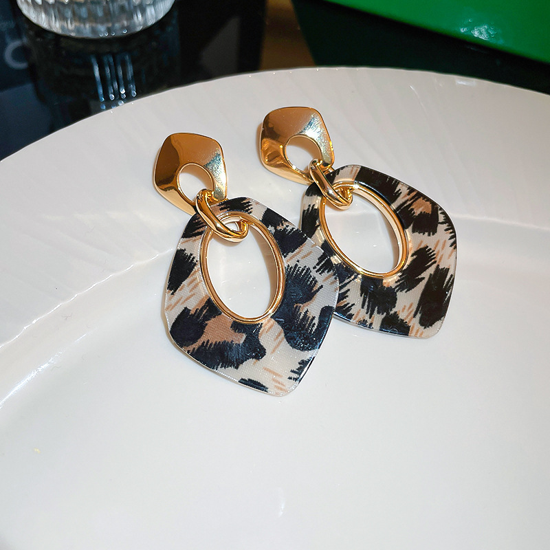 Fashion Geometric Arylic Copper Plating Drop Earrings 1 Pair