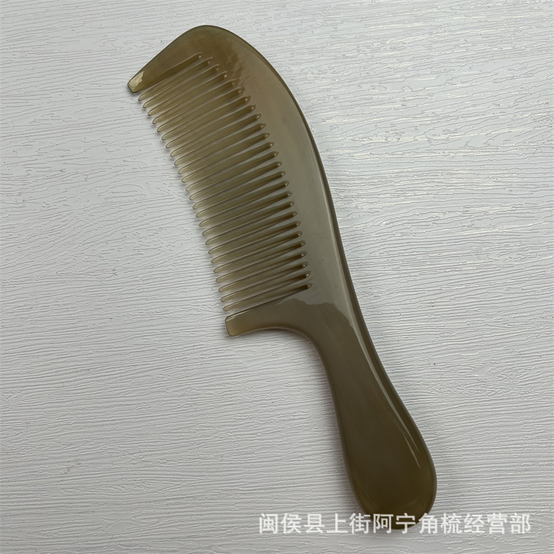 Natural Horn Comb Wide Tooth Buffalo Horn Hair Comb with Massage Handle 18cm Smooth Back Design specifications