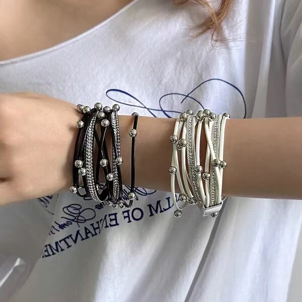 Cross-Border Two-Ring Beaded Leather Bracelet Multi-Layer Leather Bracelet Women's Fashion Diamond Magnetic Buckle Necklace Jewelry Accessories Necklace
