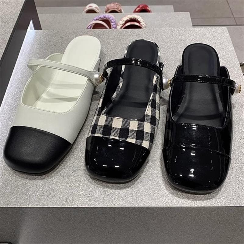 Little Ck Brand Closed-Toe Half-Slippers for Women, 2024 New Fairy-Style Color-Blocking Mules, Chanel-Inspired Low-Heeled Sandals Little Ck Brand Closed-Toe Half-Slippers for Women, 2024 New Fairy-Style Color-Blocking Mules, Chanel-Inspired Low-Heeled Sandals