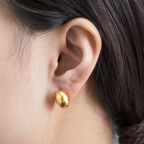 Cross-border European and American-style Pea Stud Earrings – Simple, Fashionable, and Versatile Small Gold-Colored Ear Accessories Made from Stainless Steel