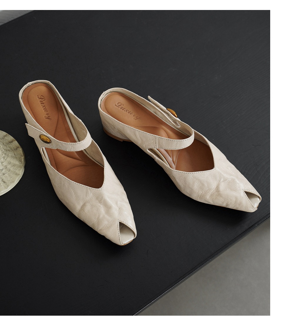 Sandal nữ mũi nhọn quai ngang gót vuông 7 cm da cừu — đen chi tiết 16