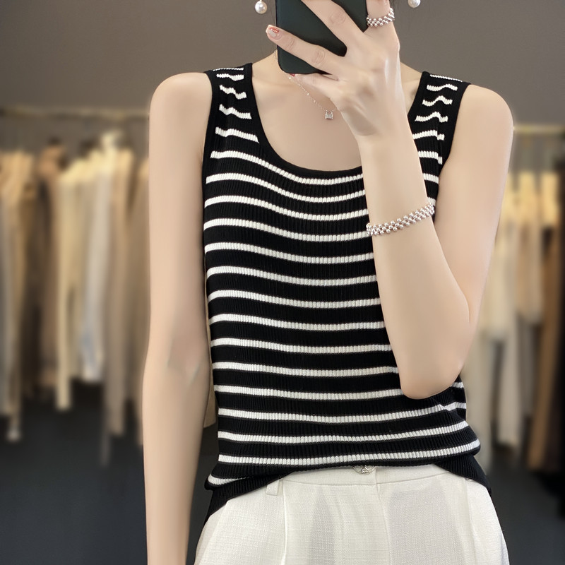 Factory wholesale 2024 spring and summer new 100 Tencel sweater sleeveless bottoming crew neck stripes with a large number of now