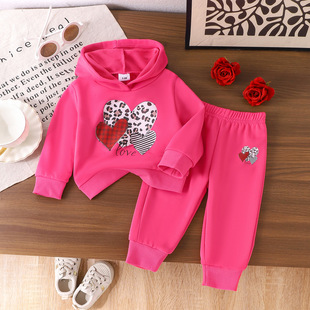 ���R�d�羳Ůͯ���Q�W����Сͯ���ĈD��õ�tɫ�l��+�Lѝ���b
