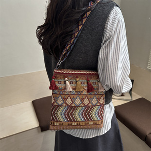 �����ׁ����K�����ɹ�Ԫ�ذ������L�½����ؾ�կ��l���μo��Ʒ��