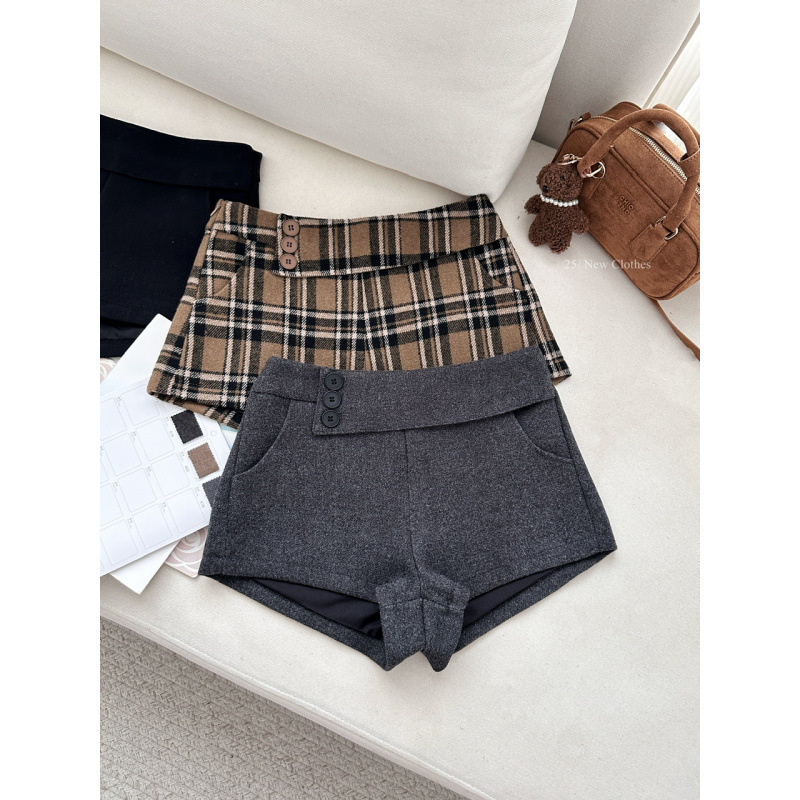呢料a字短裤女秋季2025新款复古显瘦休闲裤毛呢辣妹热裤