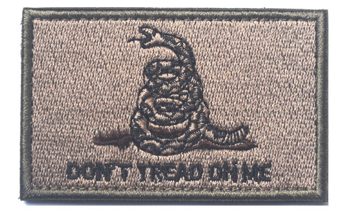 [Oferta especial] en stock suministro Midea pegatinas nacionales bandera bordado Velcro hombro izquierdo pegatinas de tela mochila pegatinas Accesorios