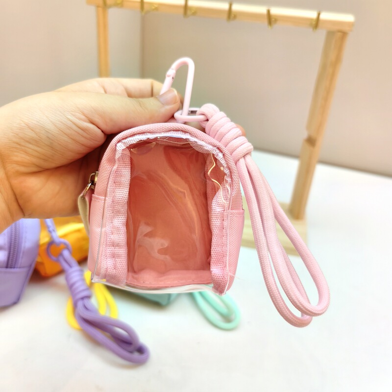 新しいキーホルダーペンダントバッグ、厚くて透明度の高い人形のお出かけバッグ、ショルダーバッグ、キャンディー接着剤ウォーキングバッグ卸売|undefined