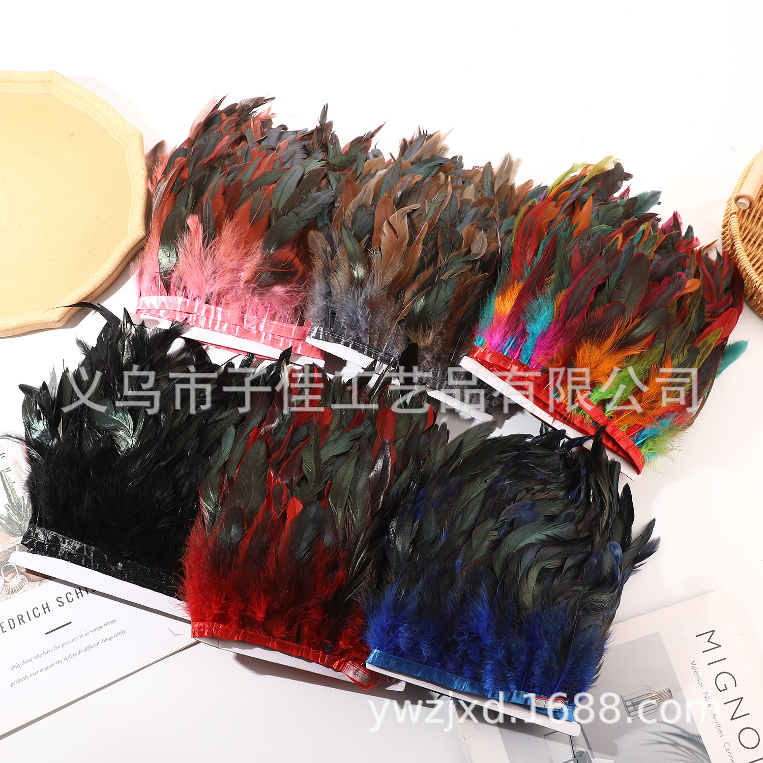 优质羽毛公鸡泳毛尾毛布条厂家直销DIY裙摆装饰羽毛黑色鸡毛布带