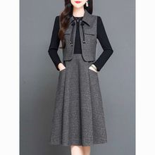 时尚洋气马甲外搭连衣裙两件套女2025秋冬显瘦减龄套装裙子a字裙