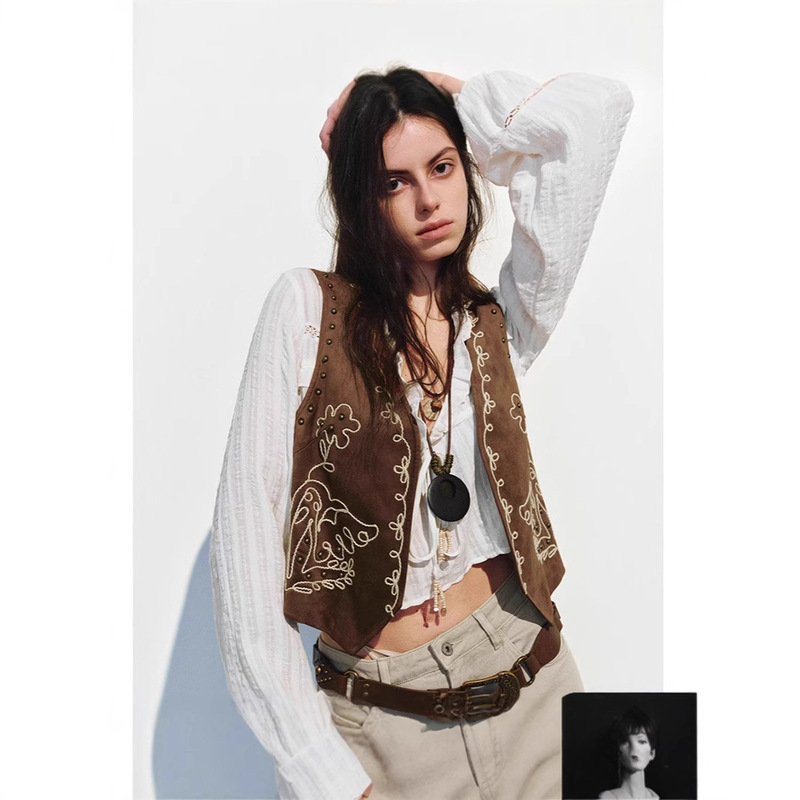 [Star Same Style] Yunnan Xinjiang Northwest Tourism Vacation Wearing Women's Wave Frosty Embroidered Vest Jacket Overlay