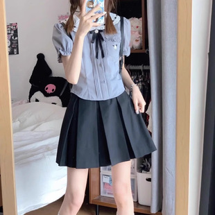 �WԺ�L���bŮ�ļ���ϵ���������I�����r�����������°���ȹ�ɼ���