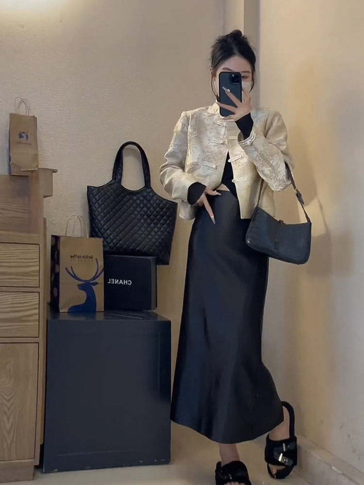 새로운 중국 코트-블랙 스커트