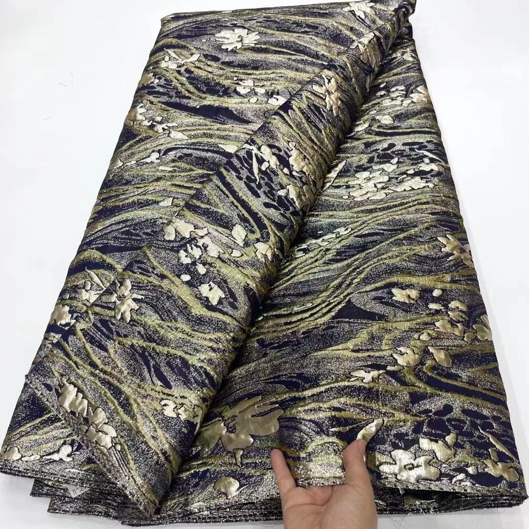 Patrón oscuro africano tejido de oro organza flor hilo teñido hanfu cheongsam para mujer ropa brocado tela JX3732