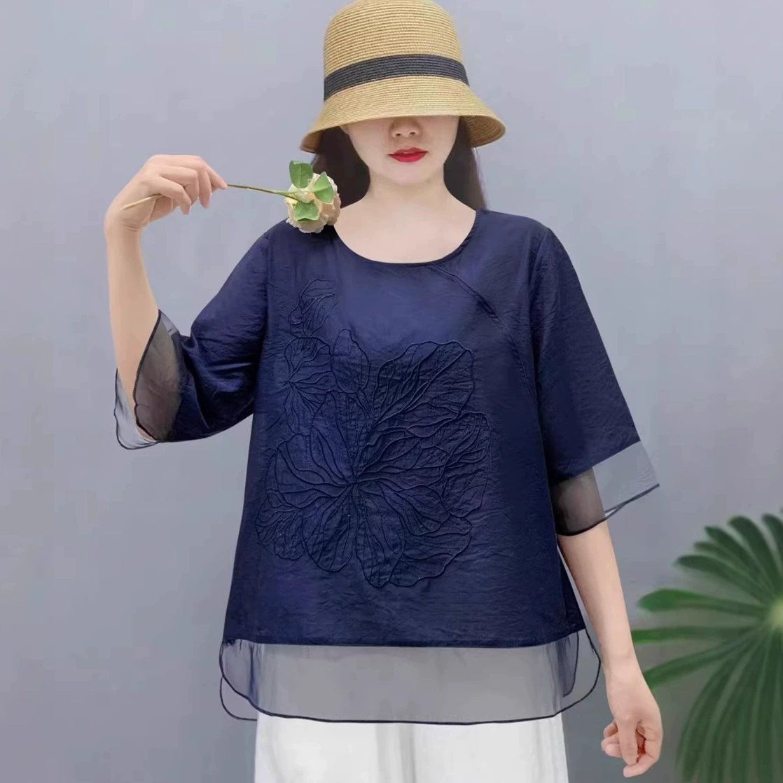 Настоящие фото летних топов из шелка и льна для женщин больших размеров с короткими рукавами и художественной вышивкой в ​​стиле ретро, ​​свободных и обтягивающих футболок.
