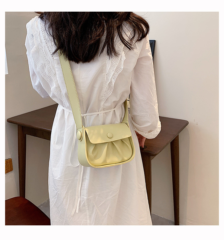 Wholesale Solid Color Shoulder Crossbody Saddle Bag Nihaojewelry display picture 125