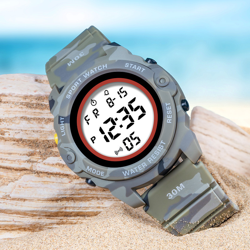 Moda nuevos deportes al aire libre multi-funcional luminoso reloj electrónico alarma de los hombres de moda reloj electrónico fábrica al por mayor