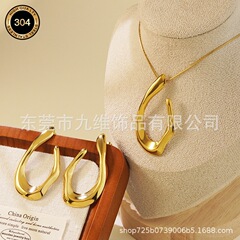 クロスボーダー熱売誇張金属風大量感甘いクール不規則幾何学u型イヤリングネックレスセット現物モデル