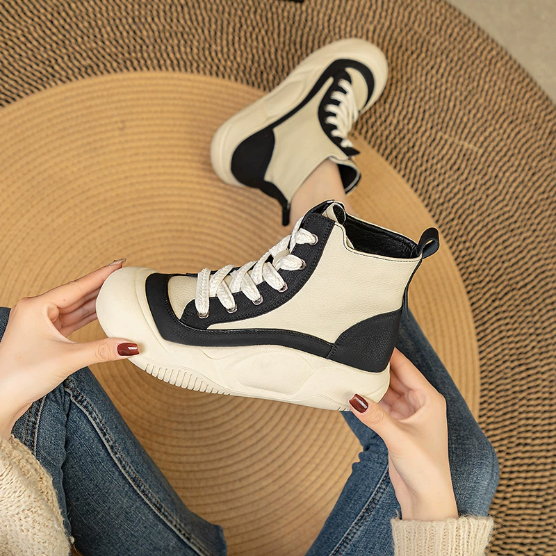 Супермягкие женские туфли большого размера, размеры от 41 до 43, осенне-зимние белые туфли из натуральной кожи на толстой подошве с плюшевой подкладкой, высокие женские туфли в модном ретро-стиле.