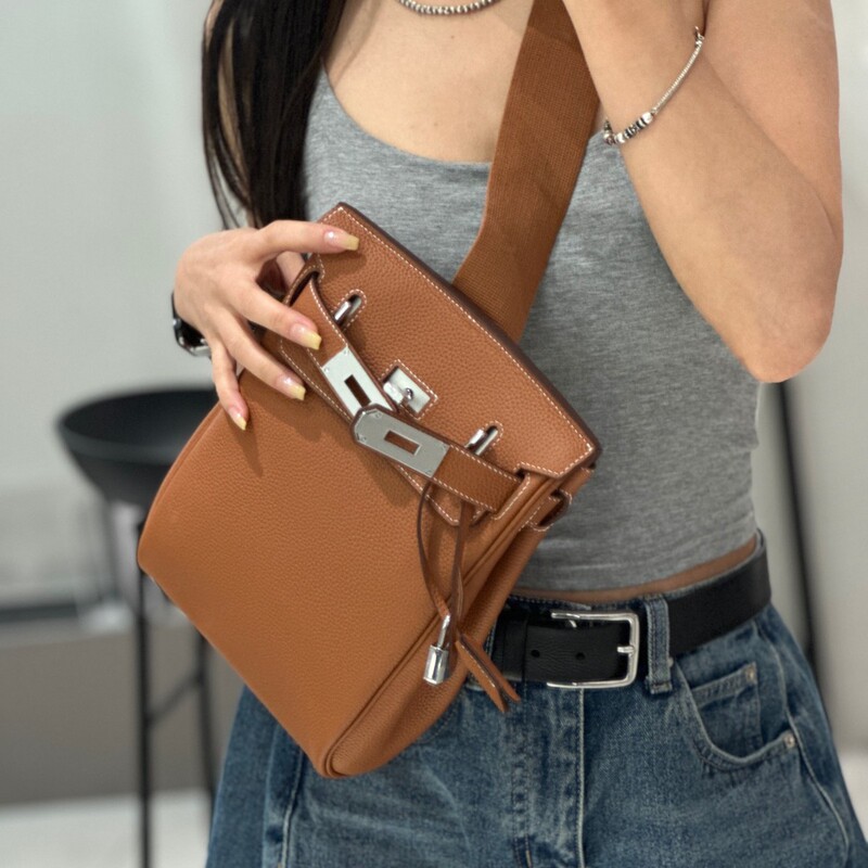 2025 New Kelly Chest Bag Genuine Leather Togo First Layer Cowhide Casual Shoulder Crossbody Bag Kelly Waist Bag Chest Bag for Women