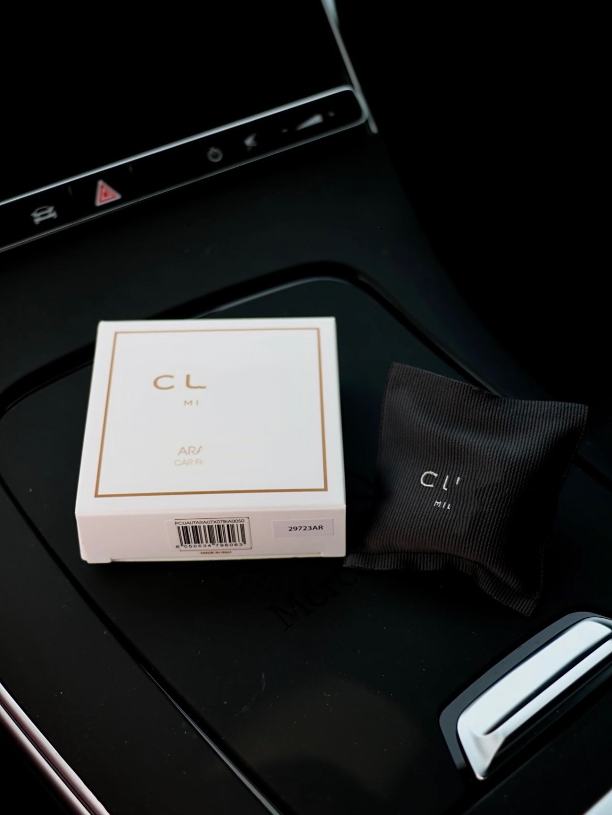 Italian Niche Car Fragrance Pack Cu*Ti Car Fragrance Fresh Scent Sachet Car Air Vent Car Fragrance