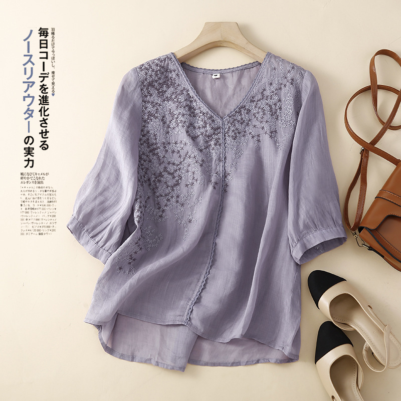 Retro cotton and linen shirt embroidered Ramie top women's wide loose summer thin artistic 2022 new pullover half sleeve t-shirt Retro cotton and linen shirt embroidered Ramie top women's wide loose summer thin artistic 2022 new pullover half sleeve t-shirt