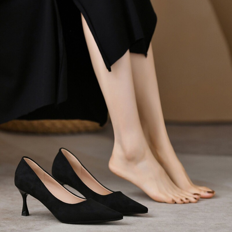 Black High-Heeled Shoes for Women with Wide Feet, Thick-Soled Slip-On Mid-Heel Work Shoes, Versatile Suede, Other Styles Available for Order Black High-Heeled Shoes for Women with Wide Feet, Thick-Soled Slip-On Mid-Heel Work Shoes, Versatile Suede, Other Styles Available for Order
