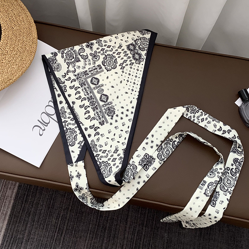Toalla triangular con cintura, bufanda de seda con flor de anacardo retro, sensación de alta gama, cortina de pedo apilada multifuncional de verano, diadema de todo fósforo