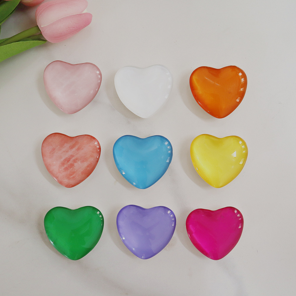 Coloured heart shaped phone stand - Memoriex
