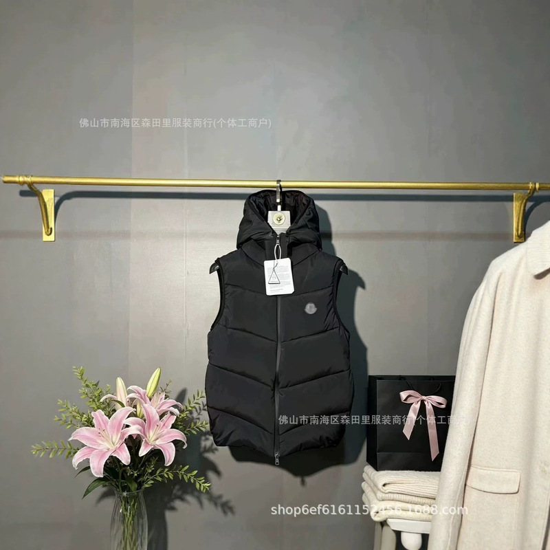 Mengjia's new winter down vest with hood, warm outdoor hooded down jacket for men Mengjia's new winter down vest with hood, warm outdoor hooded down jacket for men