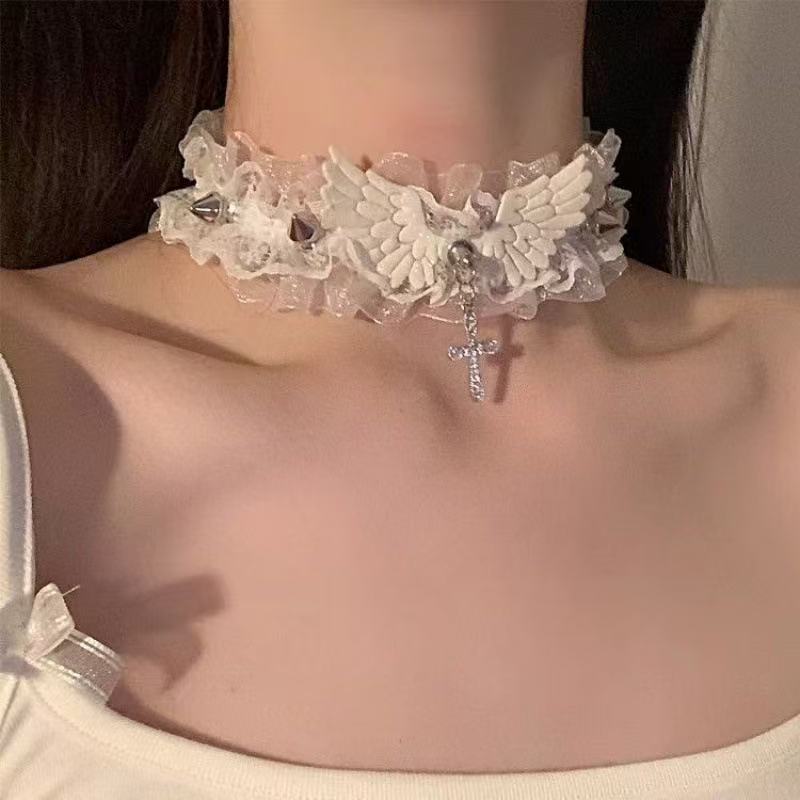 Choker Punk Angel Wings Cross Rivet Lace Necklace Clavicle Chain Neck Chain