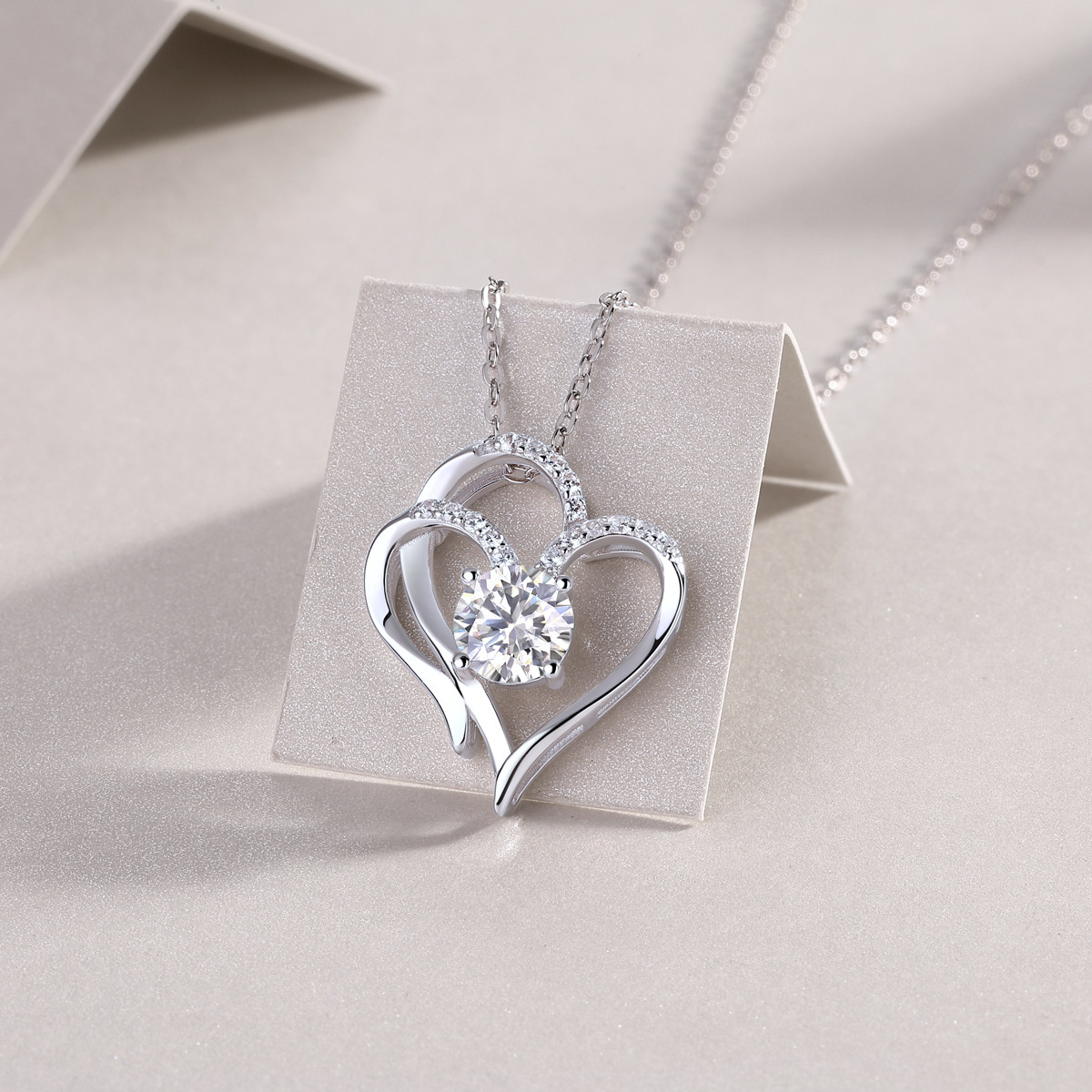 S925 Silver Heart-Shaped Necklace Moissanite Heart Pendant Clavicle Chain Temu Hot Selling Silver Jewelry Non-Fading Necklace