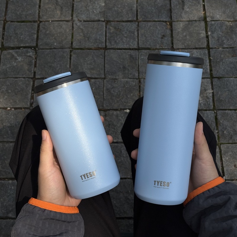TYESO ライト高級オフィスカートラベルポータブルドリンクカップ大容量 304 ステンレス鋼断熱ウォーターカップ|undefined