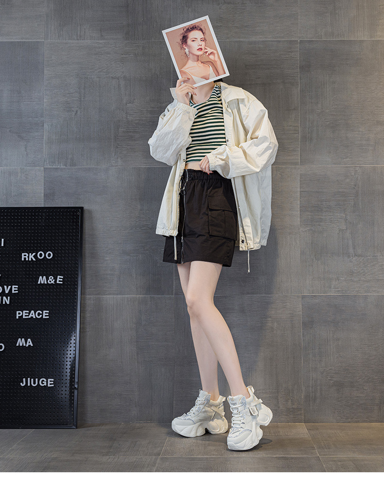 Giày sneaker nữ đế dày tăng chiều cao mùa thu 2025 phong cách hot trend buộc dây — M2936 lót đơn màu đen, M2936 lớp lót đơn màu xám, M2936-1 plus nhung đen, M2936 lớp lót đơn màu be chi tiết 17