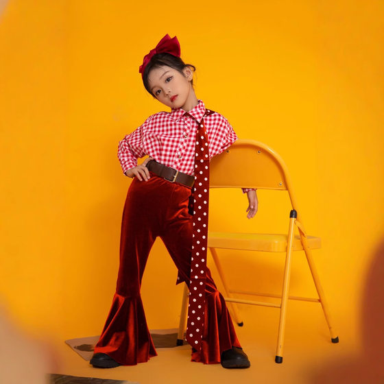 Girls 70-80 s retro Hong Kong style flared pants bright color dopamine T stage catwalk model costumes motorcycle style